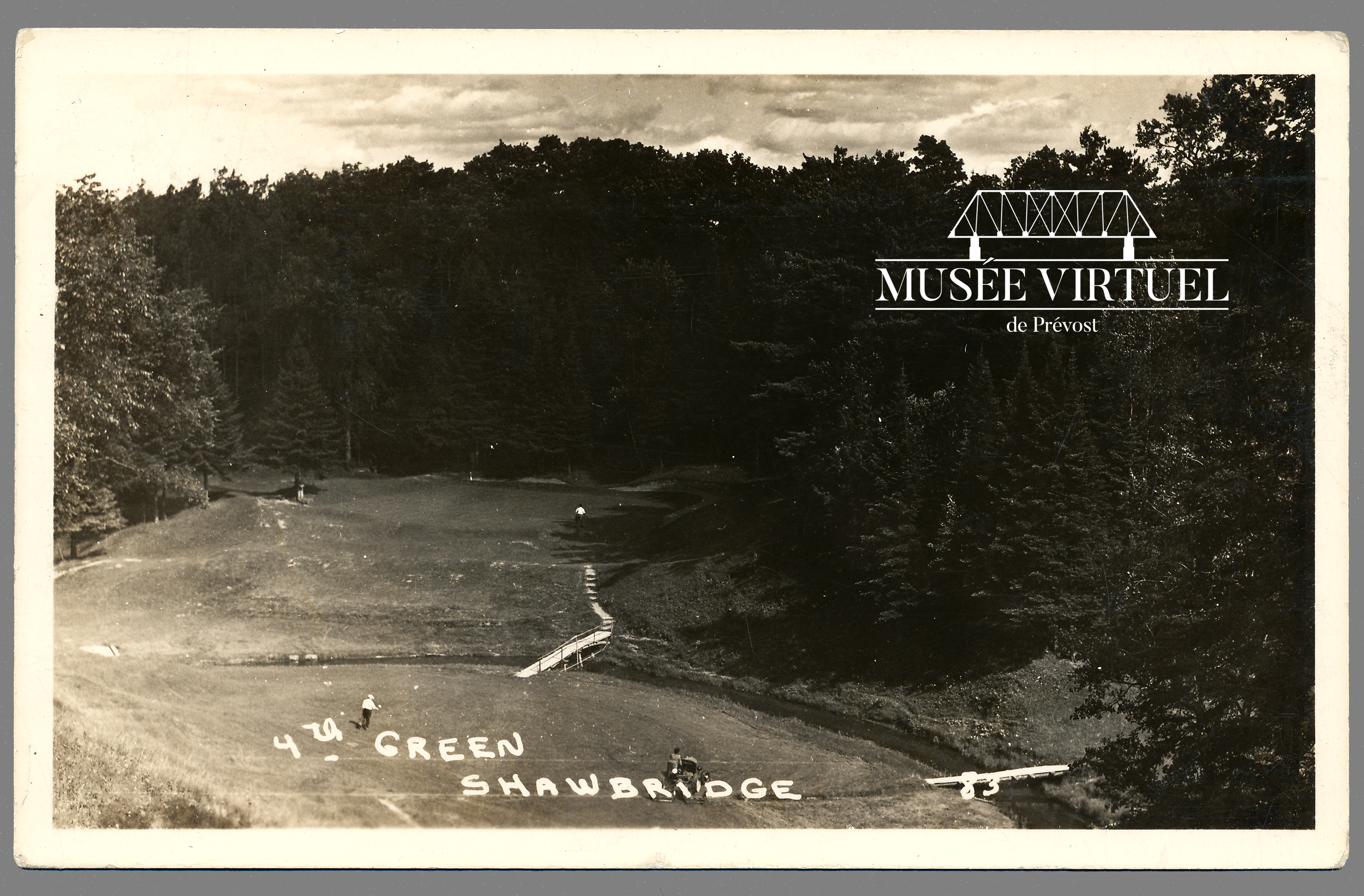 4. Le Shawbridge Golf & Country Club au 2e trou vers les années 1900 - Collection de Guy Thibault
