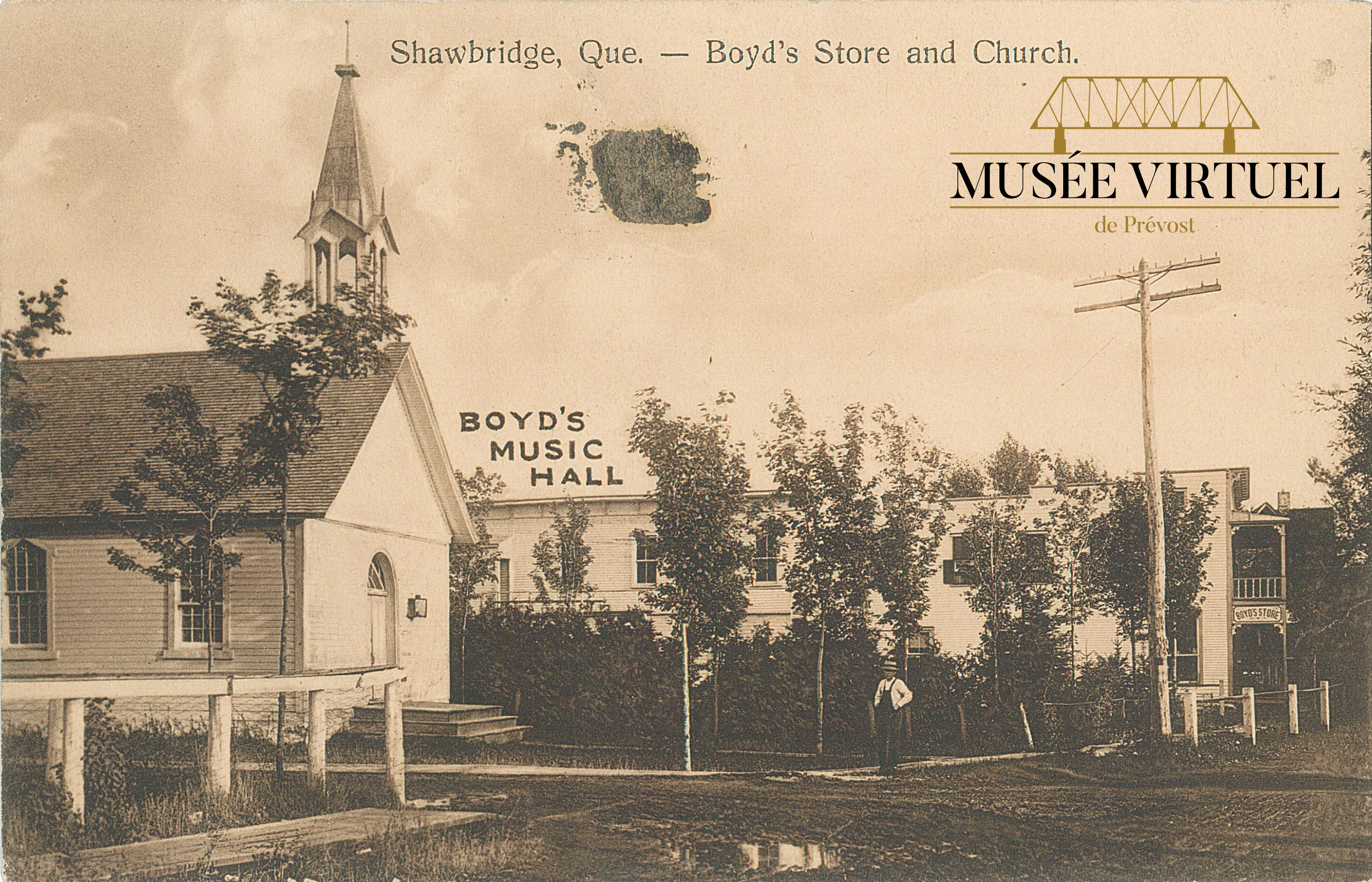 5. Église Unie de Shawbridge avant 1917 en avant-plan - Collection de Sheldon Segal