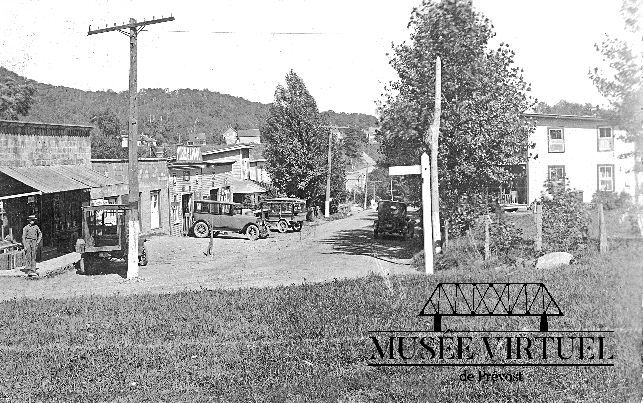 3. Garage Morin situé sur la route Nationale du côté du Vieux-Prévost entre 1935 et 1940 - Collection des Éditions GID