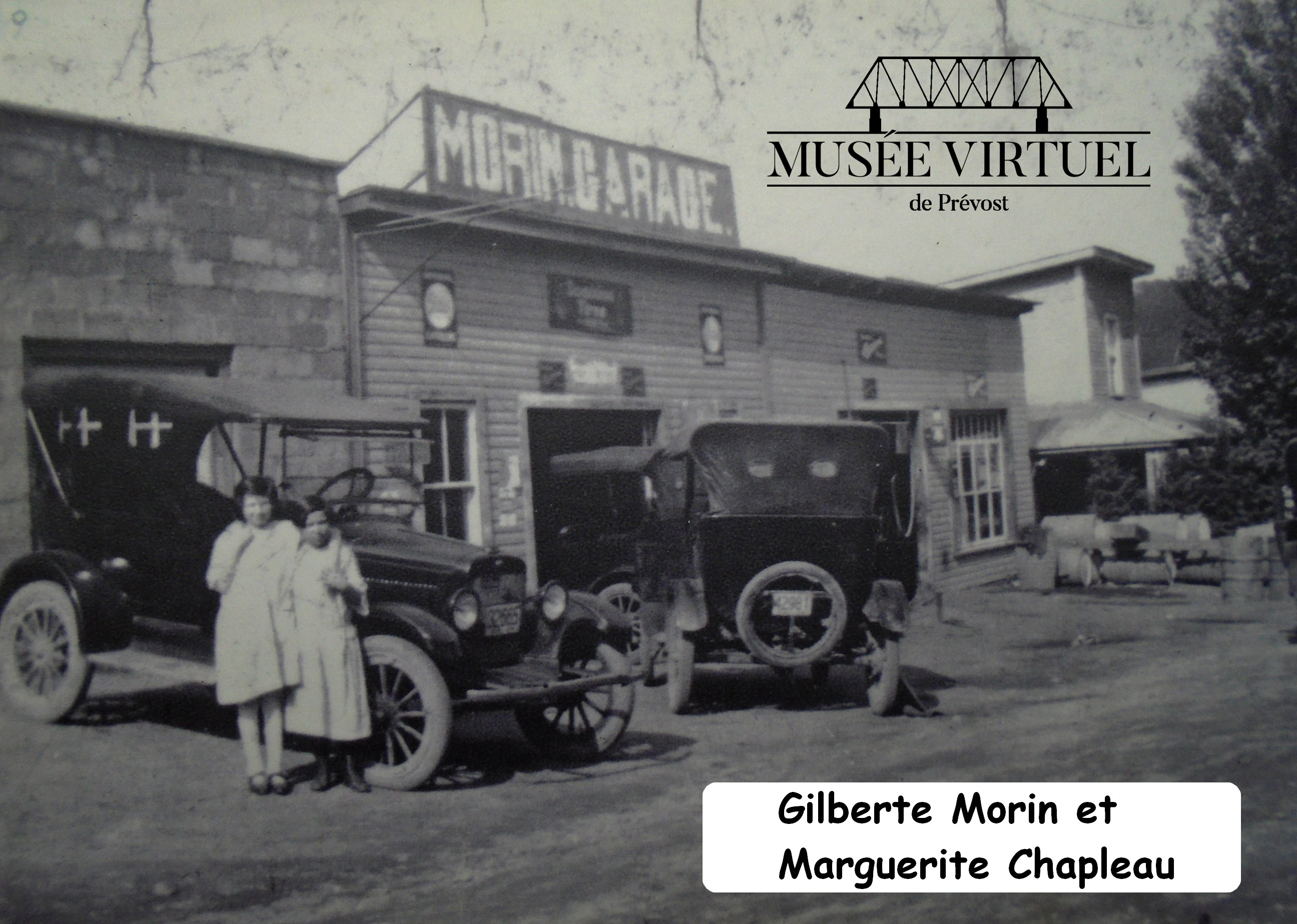 1. Gilberte Morin et Marguerite Chapleau devant le garage Morin, au début des années 20 - Don de Yvan Chapleau