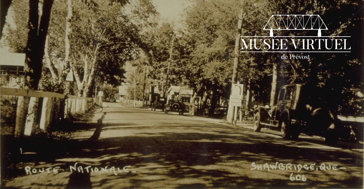 Route Nationale ou route 11 vers 1935, aujourd'hui rue Principale - Collection de Bibliothèque et Archives nationales du Québec