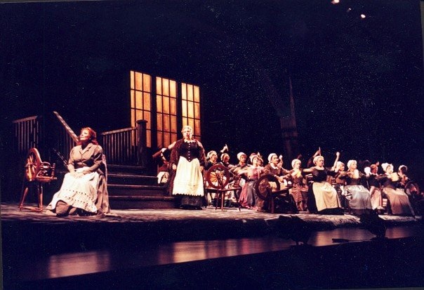 Frau Mary - Der Fliegende Hollander - Wagner, Opéra de Vancoucer (2001)